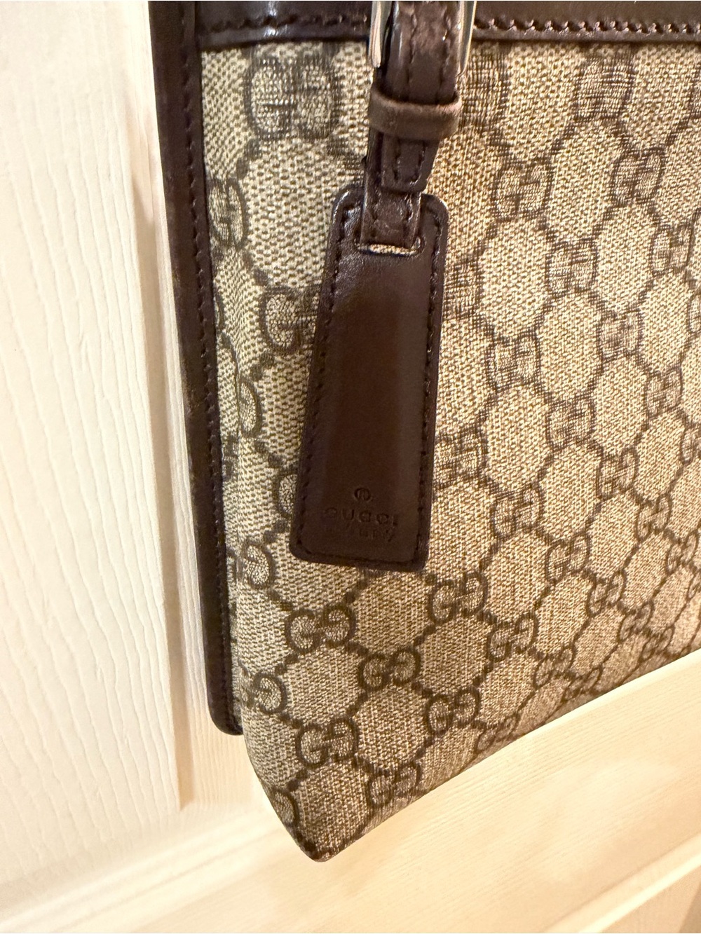 Gucci Brown GG Supreme Messenger Crossbody/shoulder bag EUC - Picture 9 of 10
